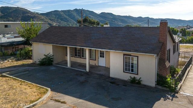 10267 Tujunga Canyon Boulevard, Tujunga