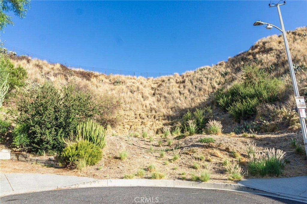 82470410 Banbridge Avenue, La Puente