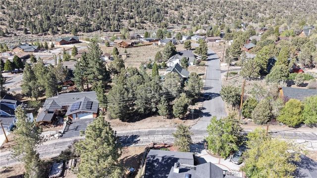 47080 Sky View, Big Bear City