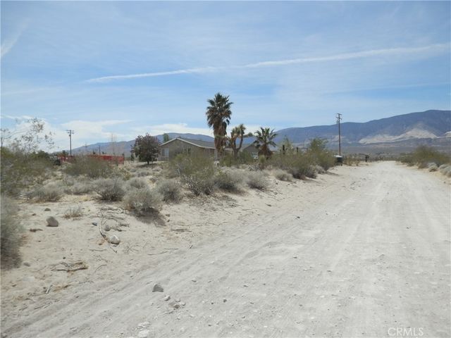 Santa Fe Trail, Lucerne Valley