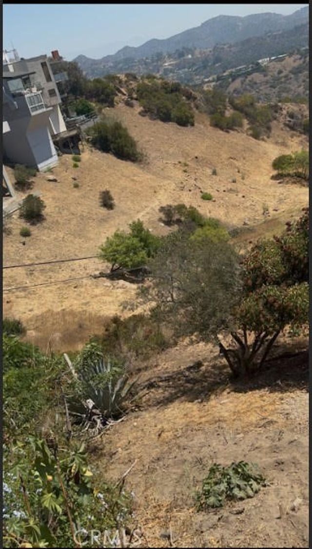 Sunnydell Tri, Studio City