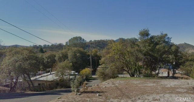 3193 5th, Clearlake