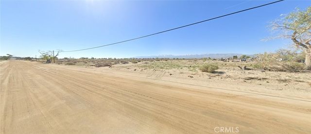 E Ave Q, Palmdale