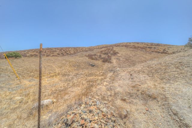 28305 Connecticut, Menifee