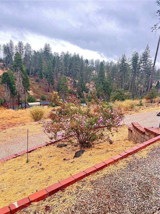 5770 Oak Creek, Paradise
