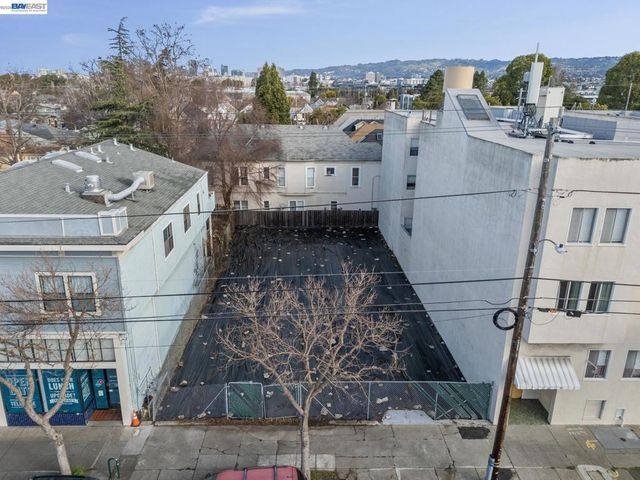 1217 Lincoln Avenue, Alameda