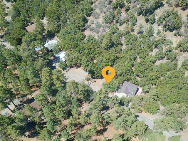 5650 Acorn, Wrightwood