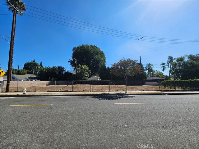 2311 N Bush, Santa Ana