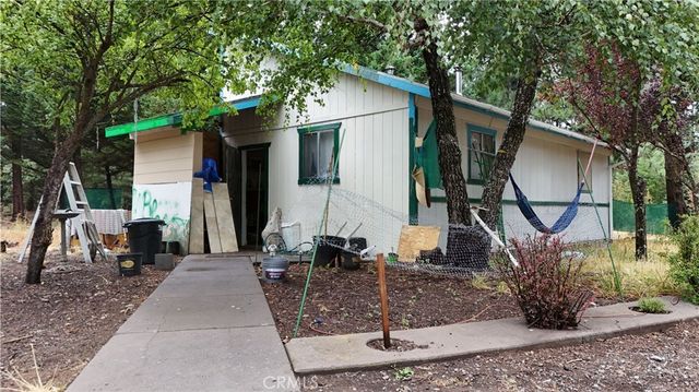 4625 Plum Ave, Mount Shasta