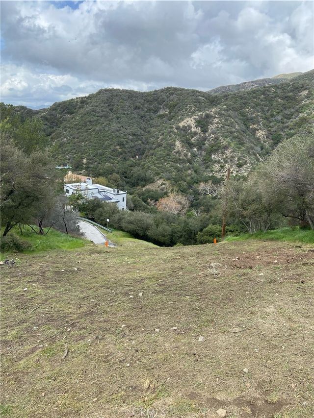 6088 Sister Elsie Drive, Tujunga
