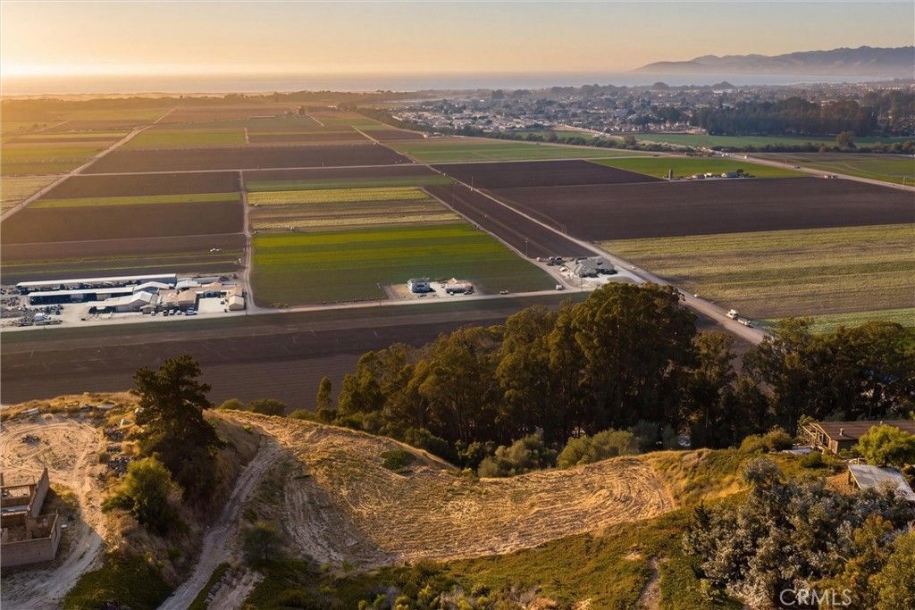 4 Castle Bluff Road, Arroyo Grande