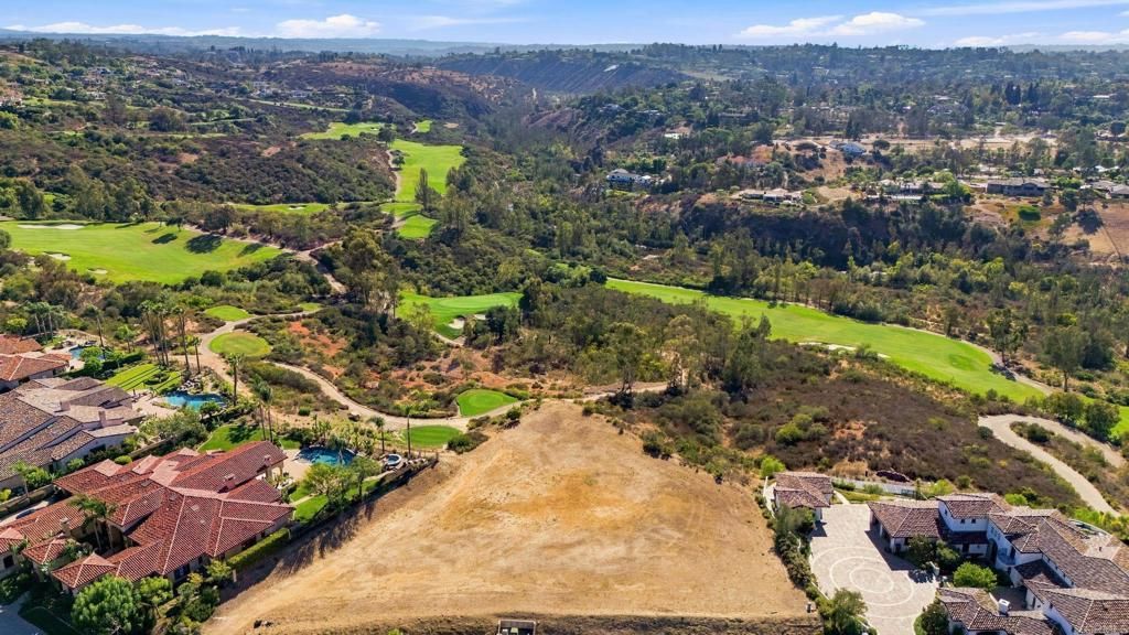 7925 Old Man River Road, San Diego