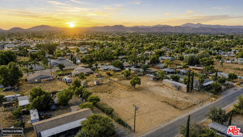 21715 Perry St, Perris