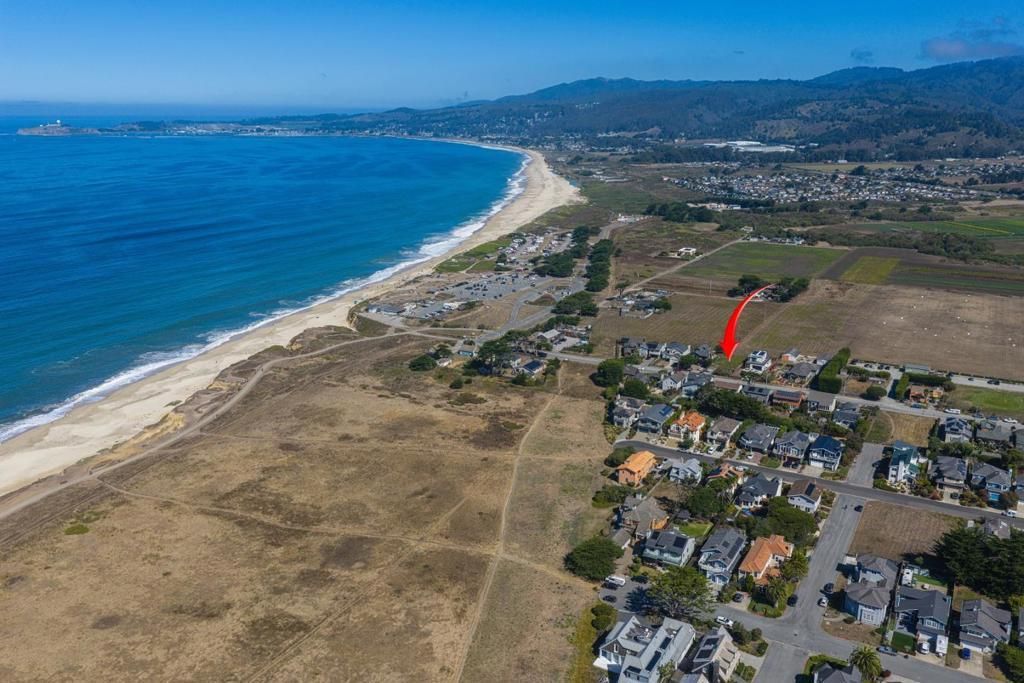147 Kelly Avenue, Half Moon Bay