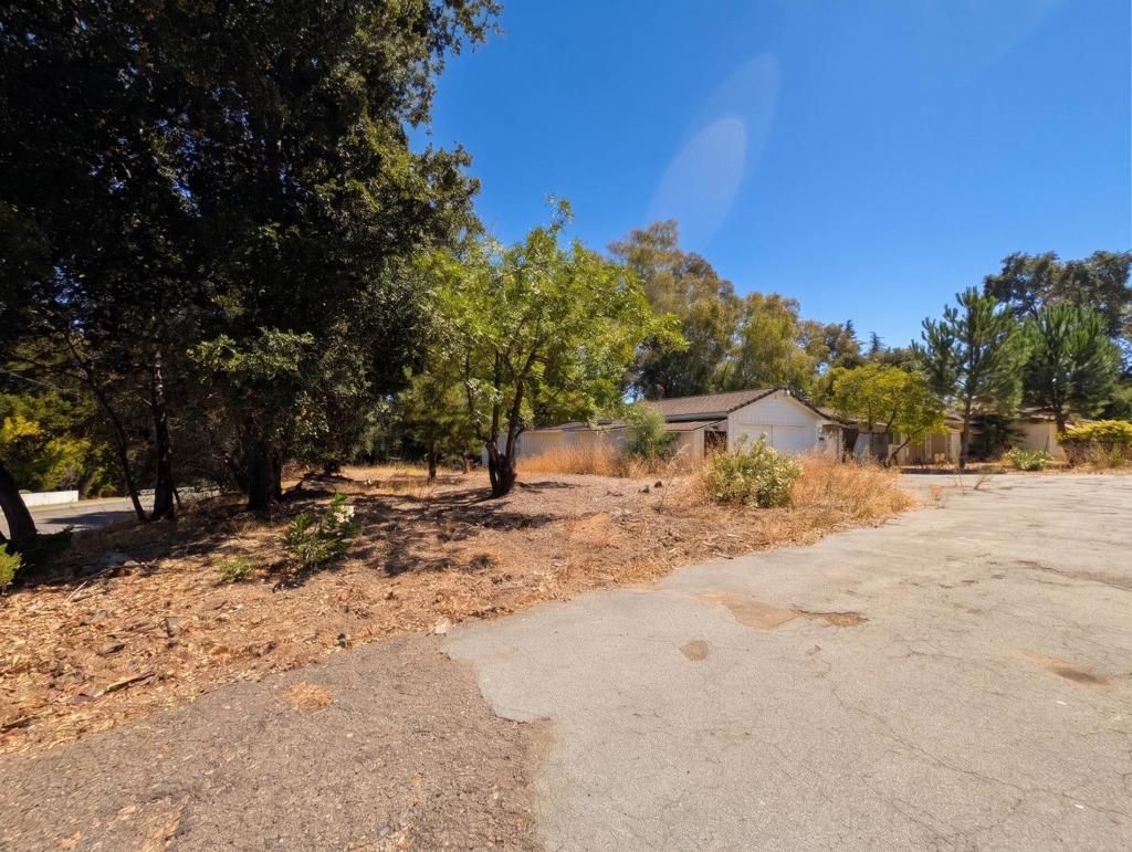 20032 Herriman Avenue, Saratoga