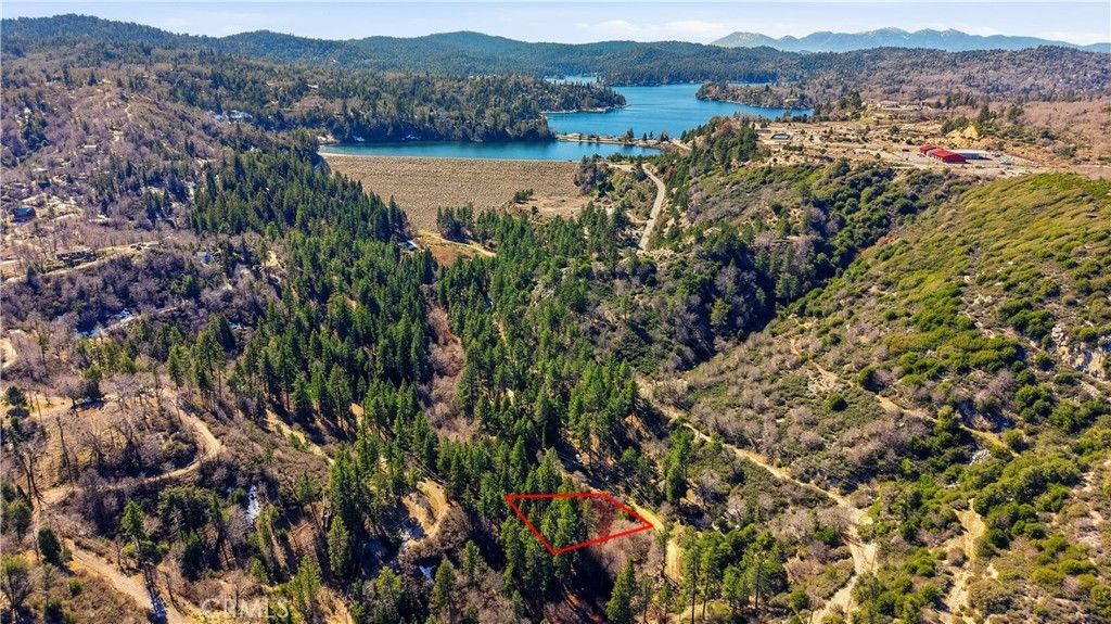 Little Bear Creek Road, Cedar Glen