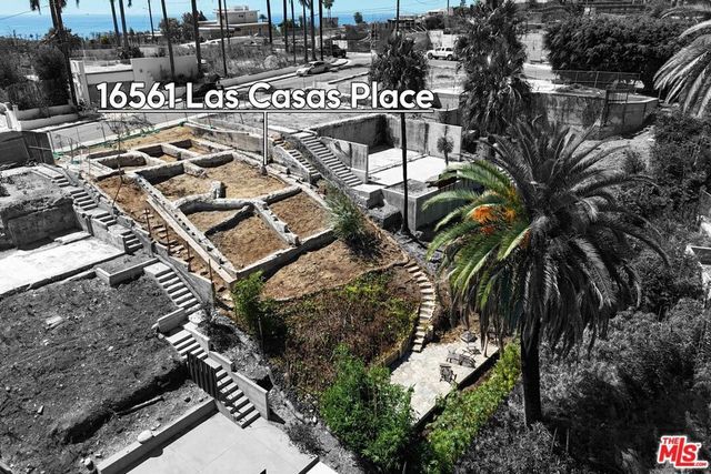 16561 Las Casas Place, Pacific Palisades