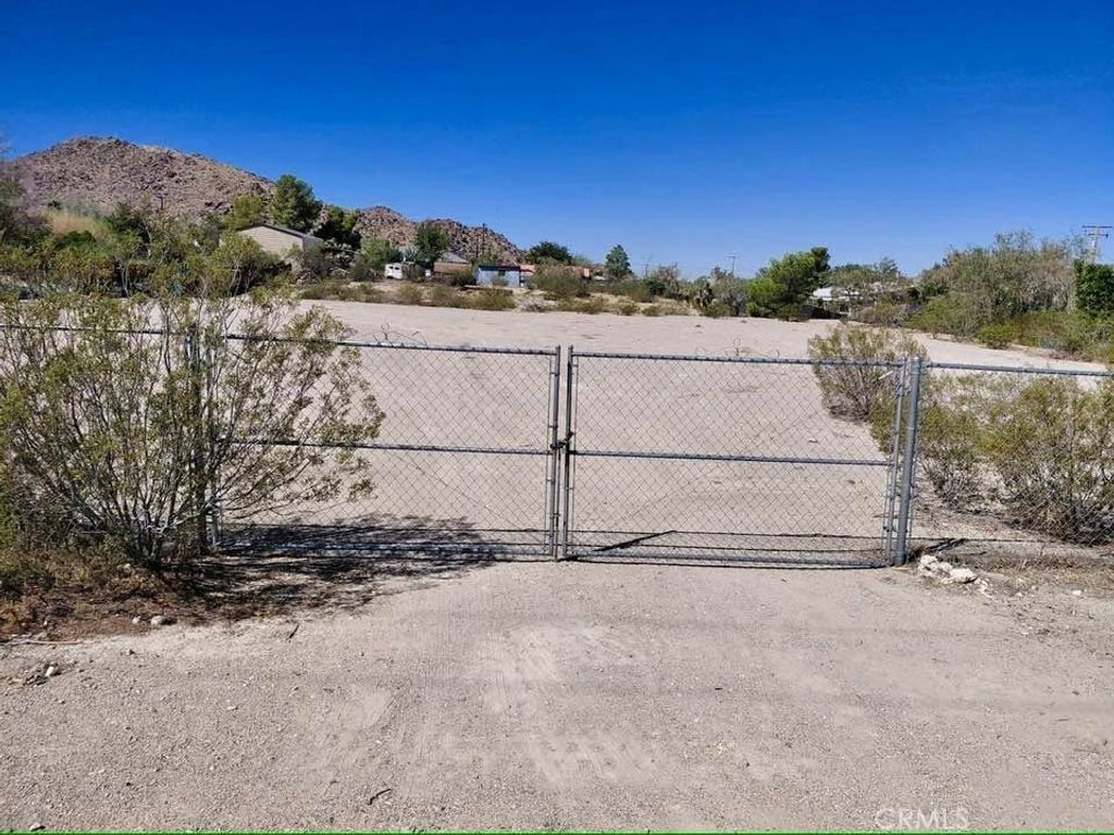 9268 Mesa, Lucerne Valley