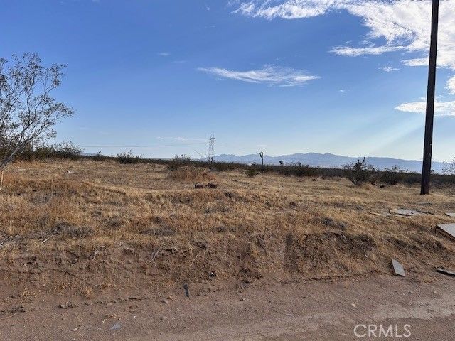 Lilac Rd, Adelanto