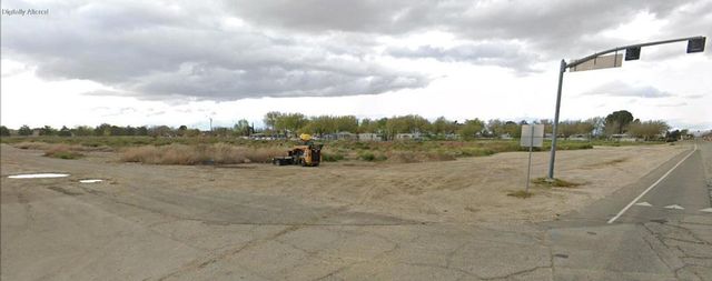 30 Th Street East & E Kettering St, Lancaster