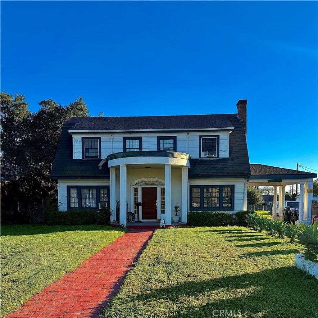534 E Foothill Boulevard, Azusa