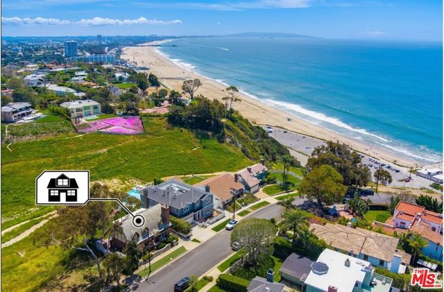15215 Friends Street, Pacific Palisades