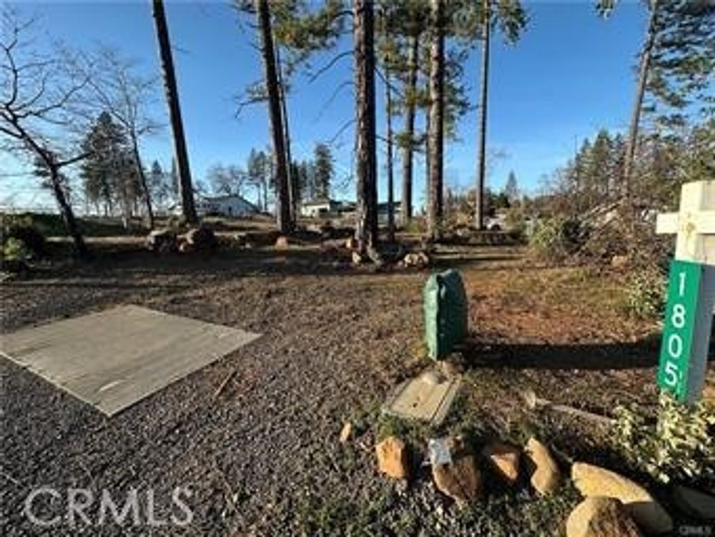 1805 Stark Lane, Paradise