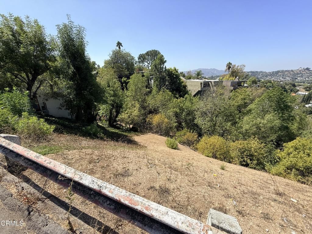 Olancha Drive, Los Angeles