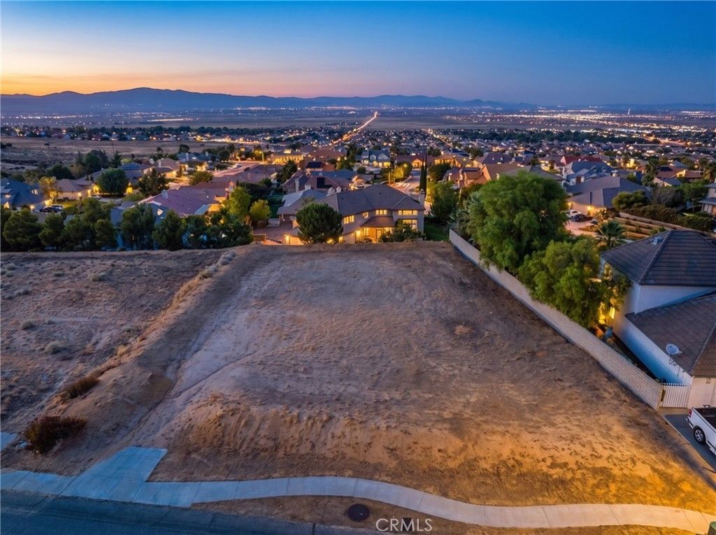 6831 Sycamore Ln, Quartz Hill