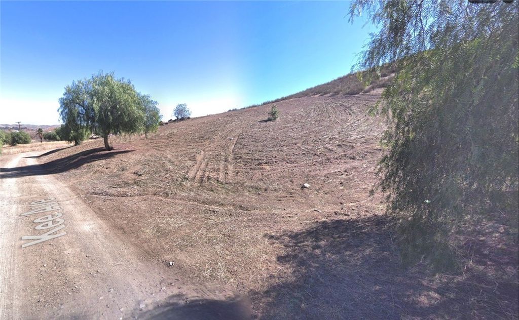Kee Avenue, Lake Elsinore