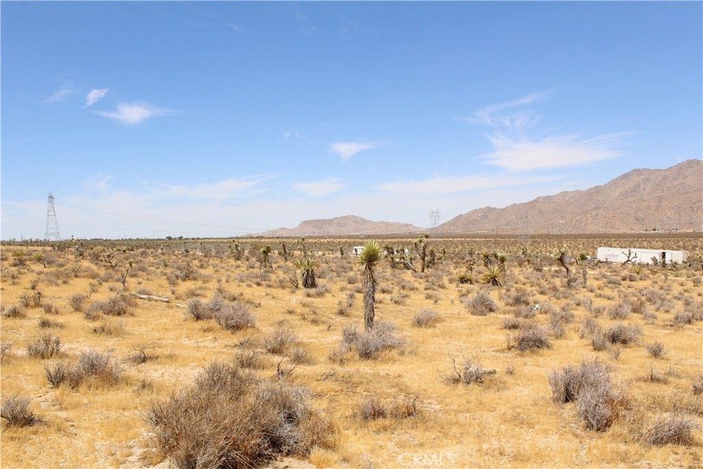 Canyon View Road, Apple Valley