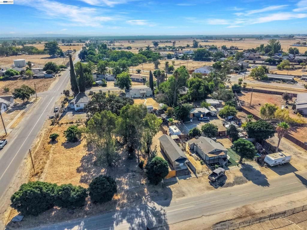 22479 Maple St, Chowchilla
