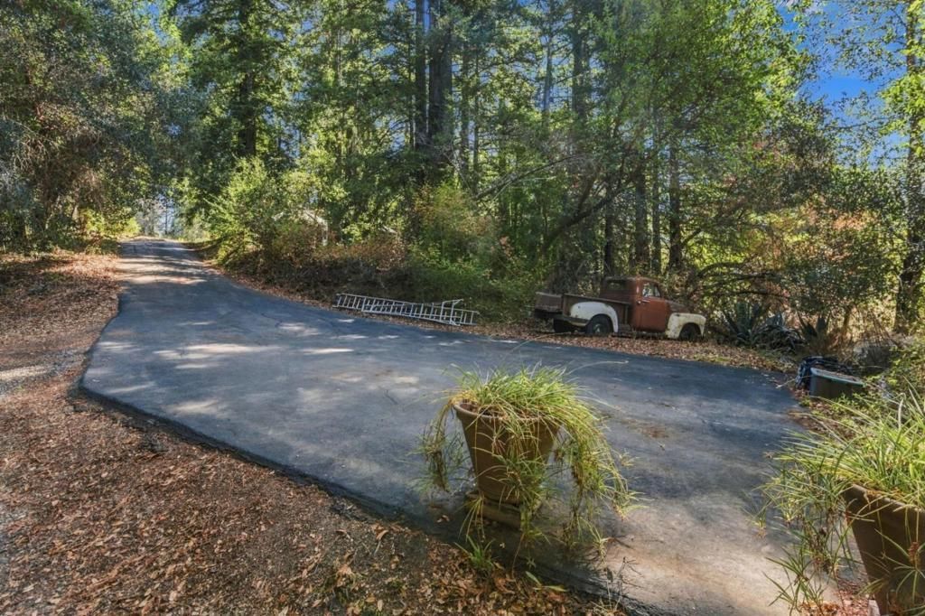 1150 Blue Ridge Drive, Boulder Creek