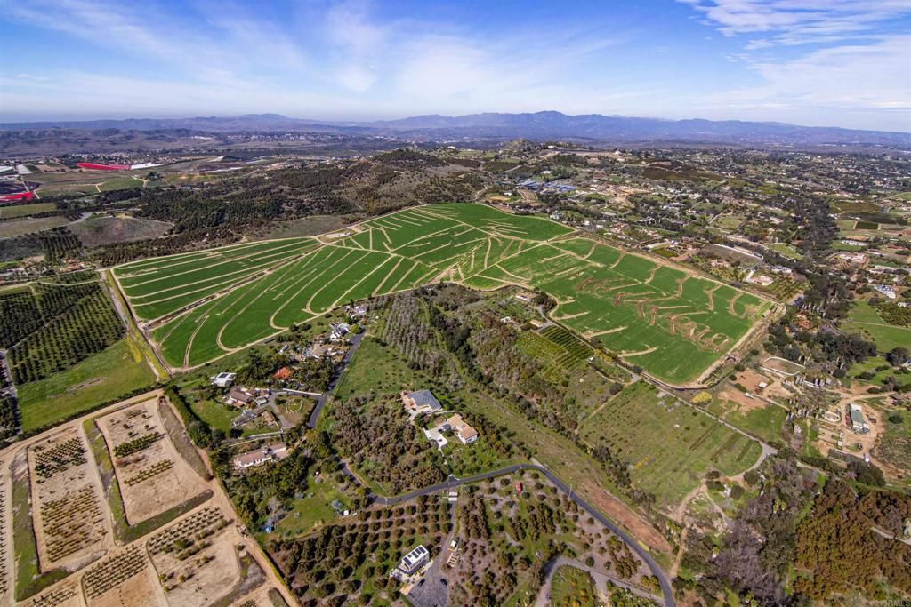 31092 Via Puerta Del Sol, Bonsall