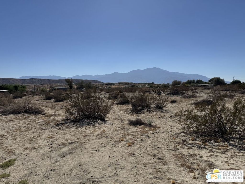 Norman Boulevard, Desert Hot Springs