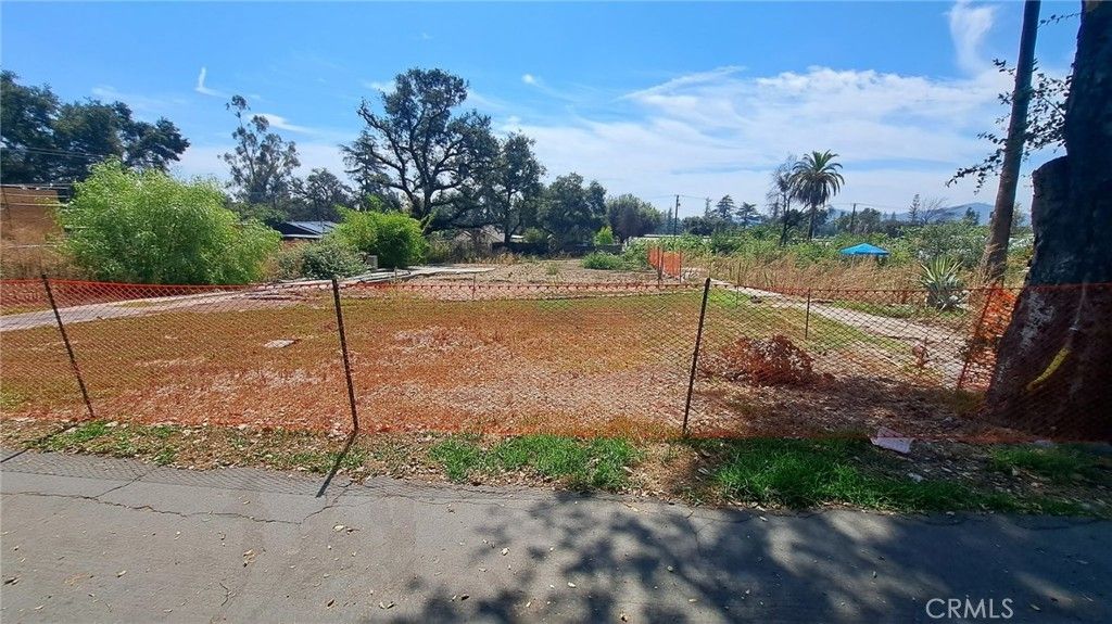 136 E Harriet, Altadena