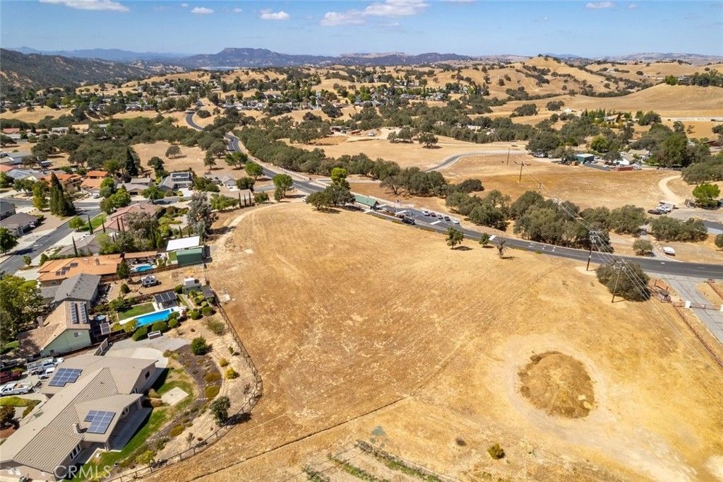 Gateway Drive, Paso Robles