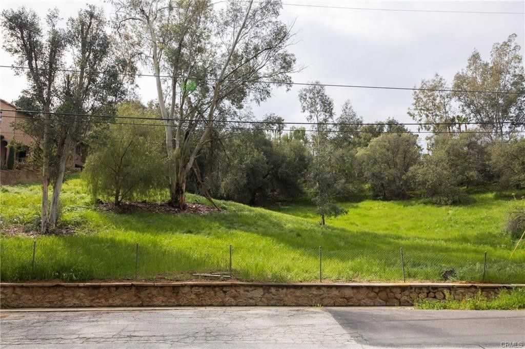 1702 Dwight, Redlands