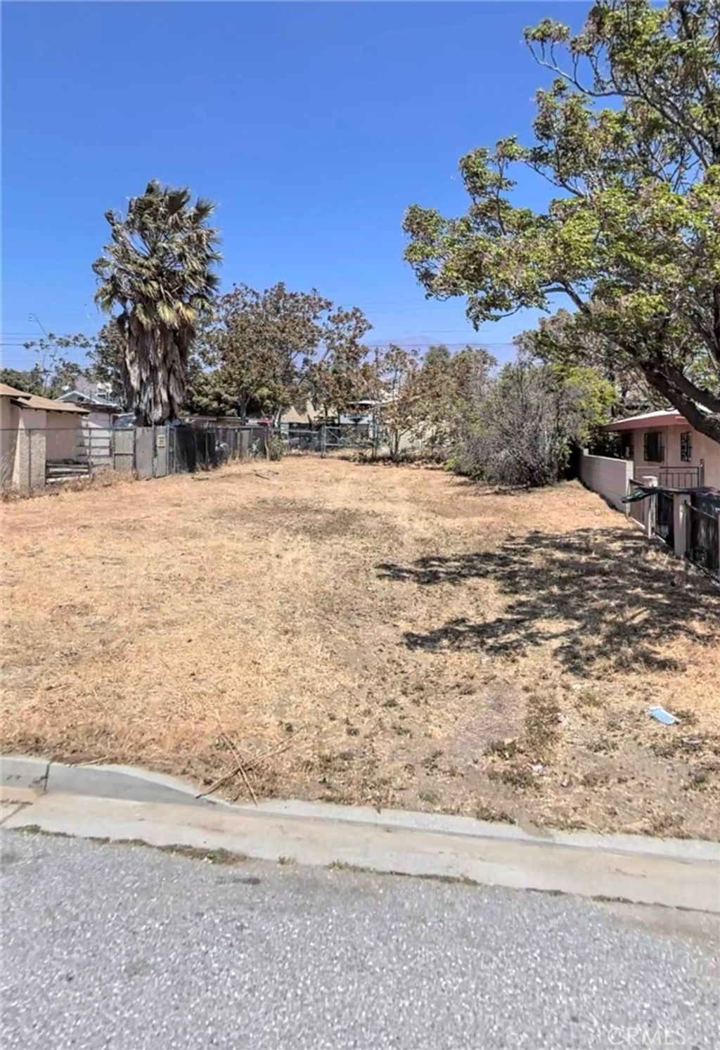 Plaza St, Banning