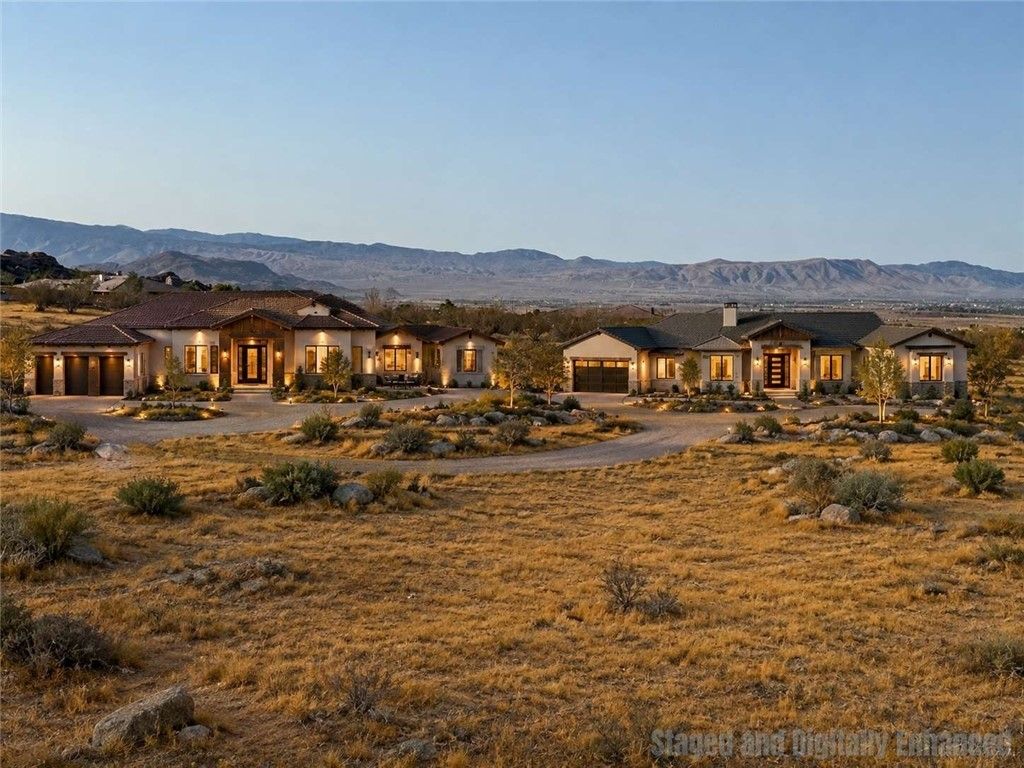 17575 Century Plant Road, Apple Valley