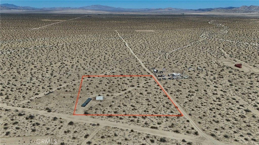 755 Joshua Tree Road, Johnson Valley