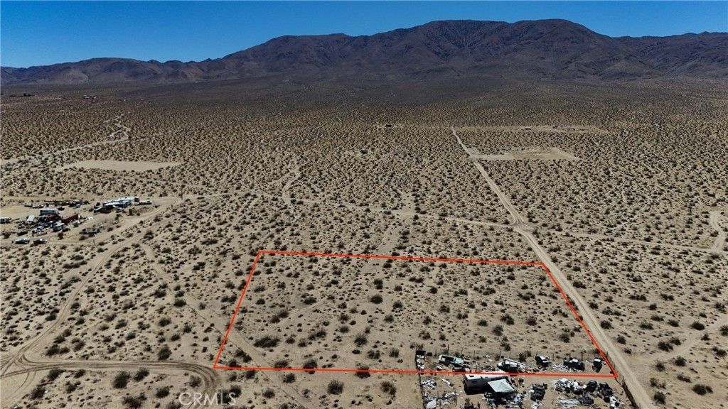 762 Walker Road, Johnson Valley