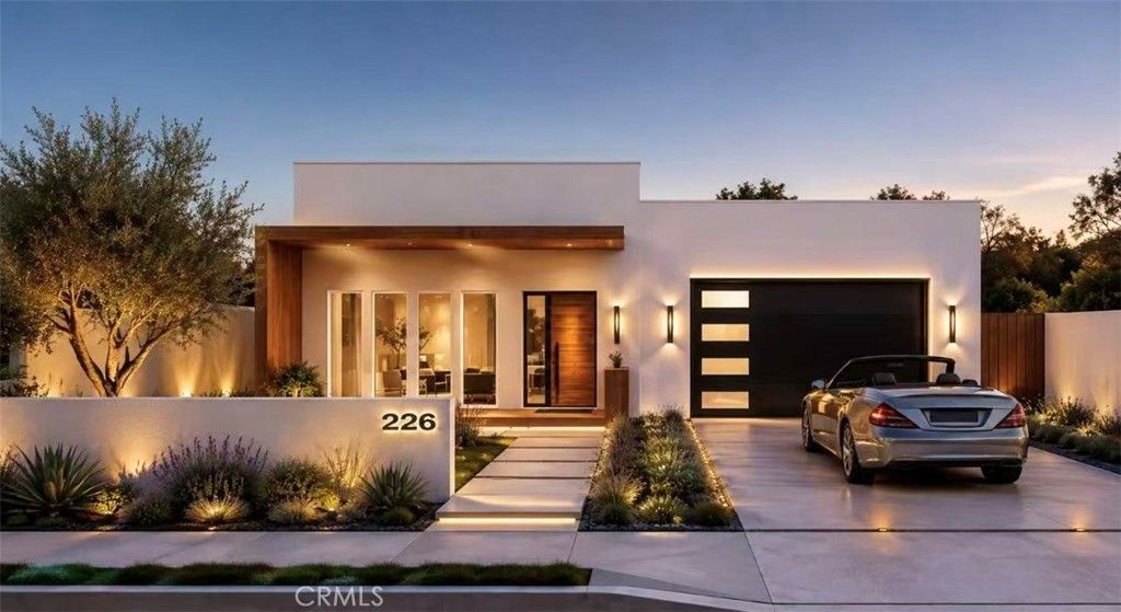 226 E Las Flores Drive, Altadena