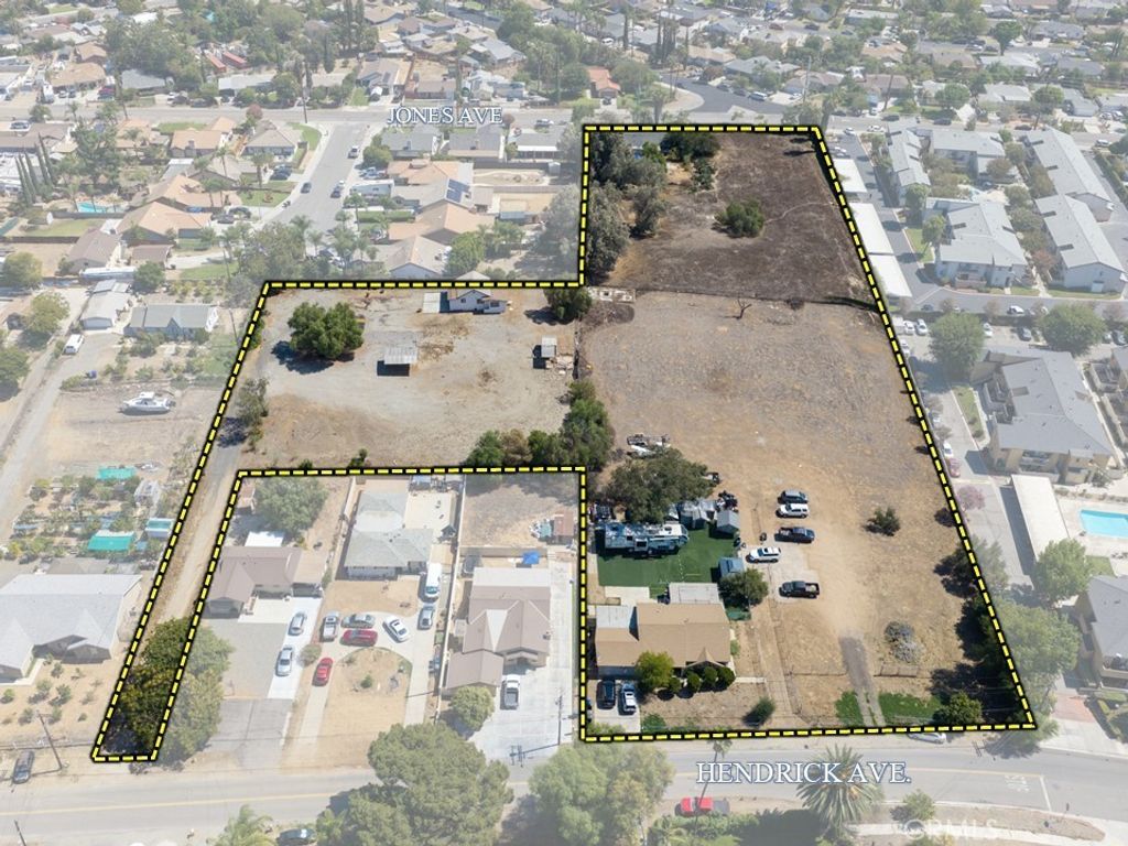 4618 Jones, Riverside