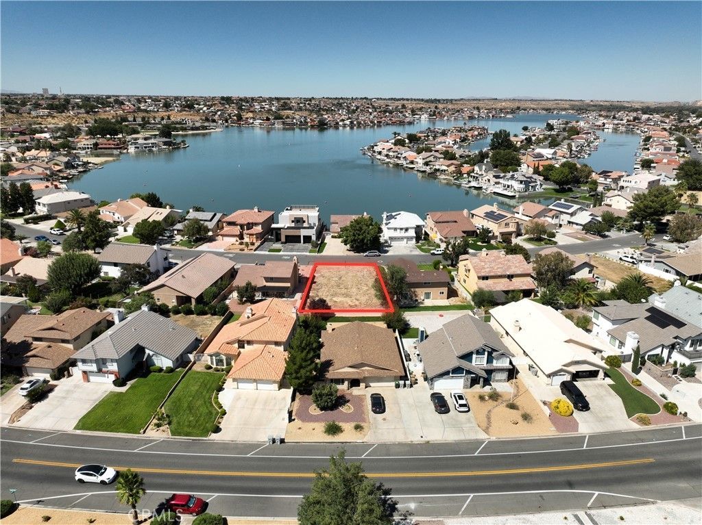 13301 Sea Gull, Victorville
