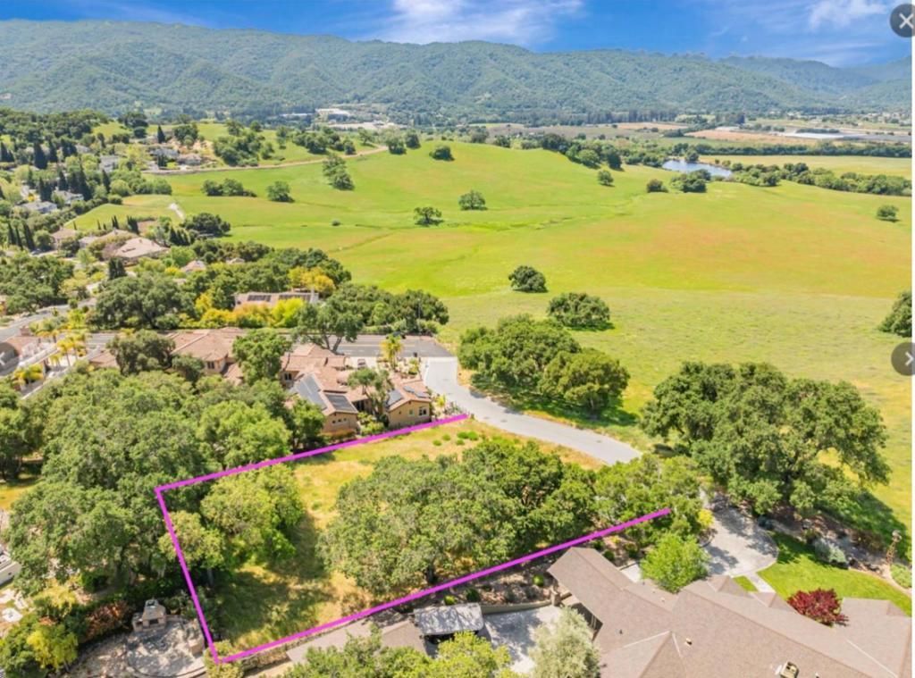2391 Mantelli Drive, Gilroy