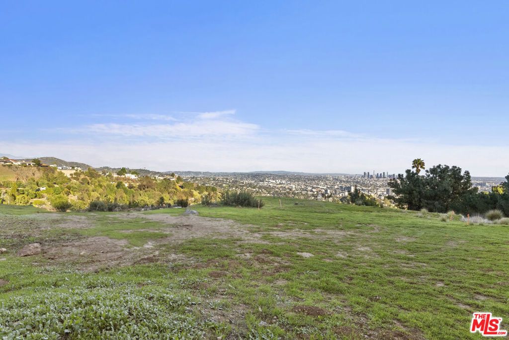 2666 Larmar Road, Los Angeles