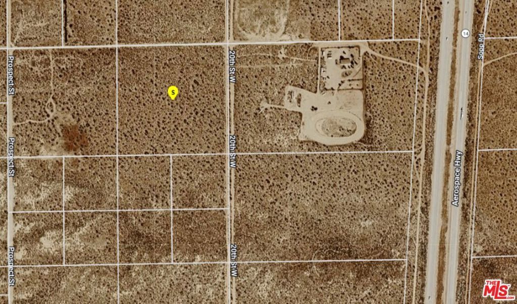 W Highgate Avenue, Mojave