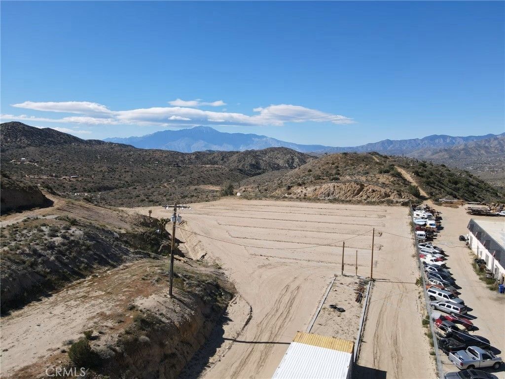7886 Shafter, Yucca Valley