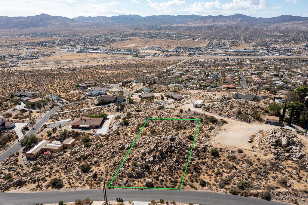 204 Bandera Road, Yucca Valley